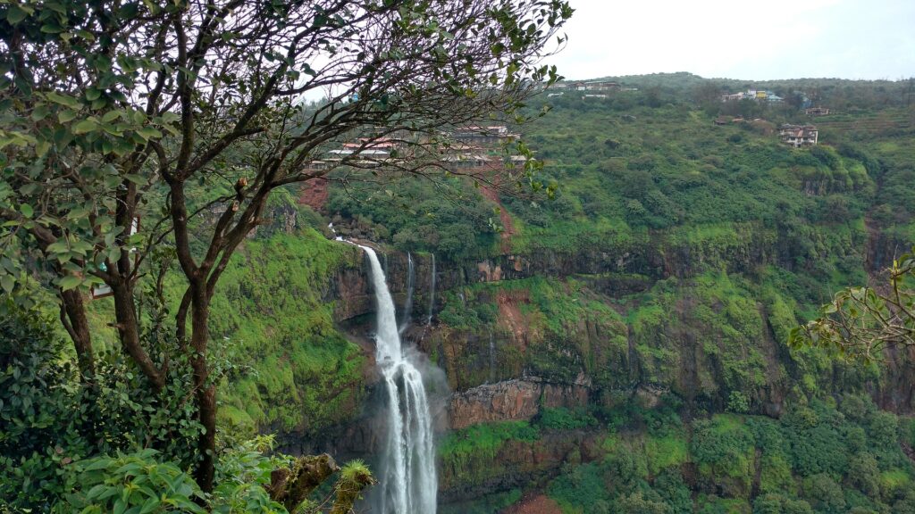 Mahabalwswara Waterfall