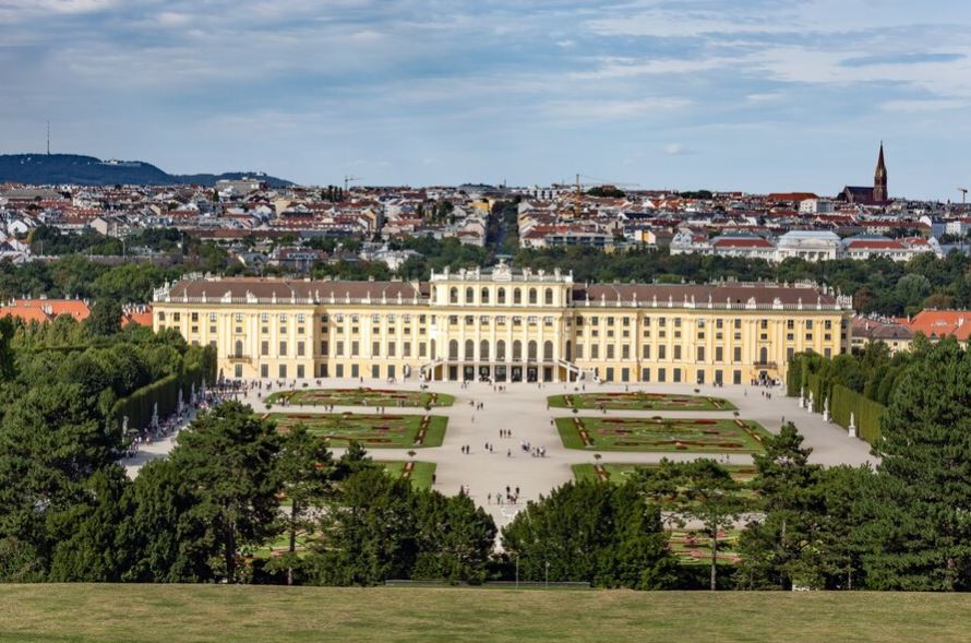 The iconic Schonbrunn Palace